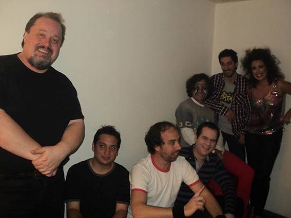 Backstage de la banda con Steve.